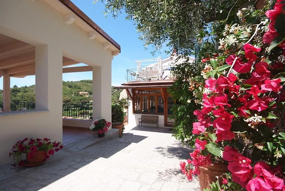 Hotel Alma Fetovaia 3*,  Italy
